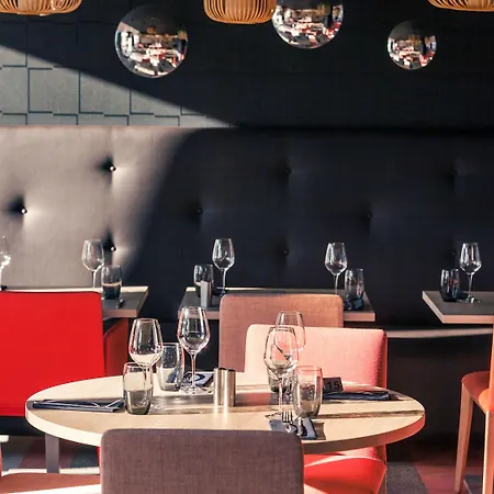 Mercure Marne-la-vallée St Georges 4*