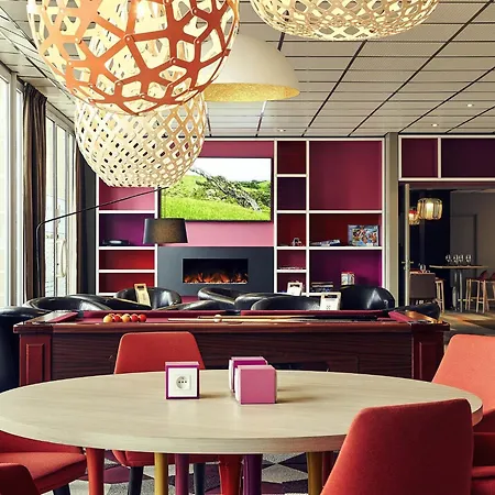 호텔 Mercure Marne-la-vallee St Georges