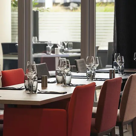 Mercure Marne-la-vallée St Georges 4*