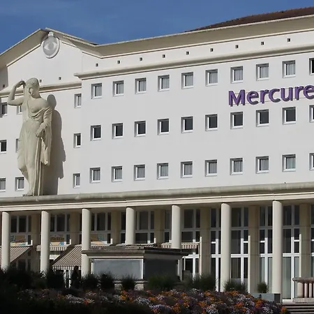 호텔 Mercure Marne-la-vallee St Georges