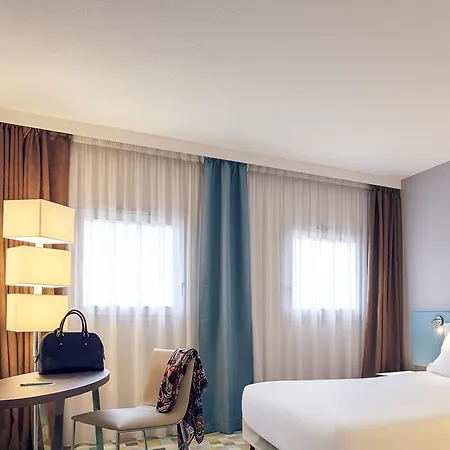 Mercure Marne-la-vallee St Georges 호텔 뷰씨 쎙 죠흐쥬