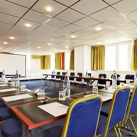 호텔 Mercure Marne-la-vallee St Georges 4*