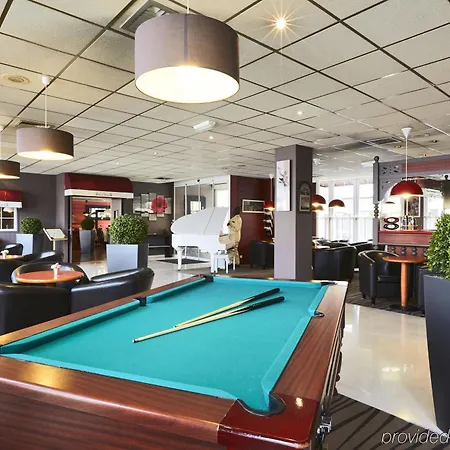 Mercure Marne-la-vallee St Georges 호텔