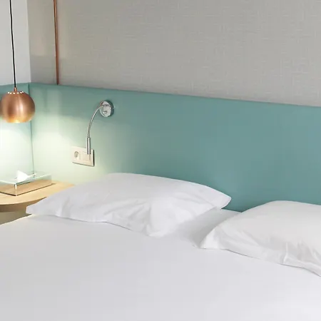 Mercure Marne-la-vallee St Georges 호텔