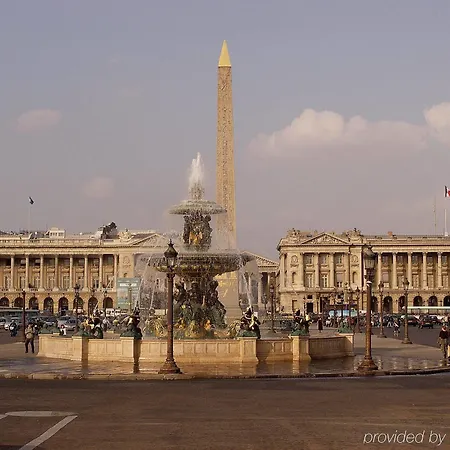 Mercure Marne-la-vallee St Georges 호텔