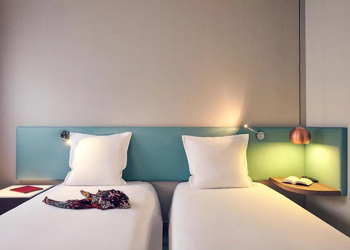 オテル　メルキュール　マルヌ　ラ　ヴァレ　ビュセ　サン　ジョルジュ ブシー・サン ・ジョルジュ