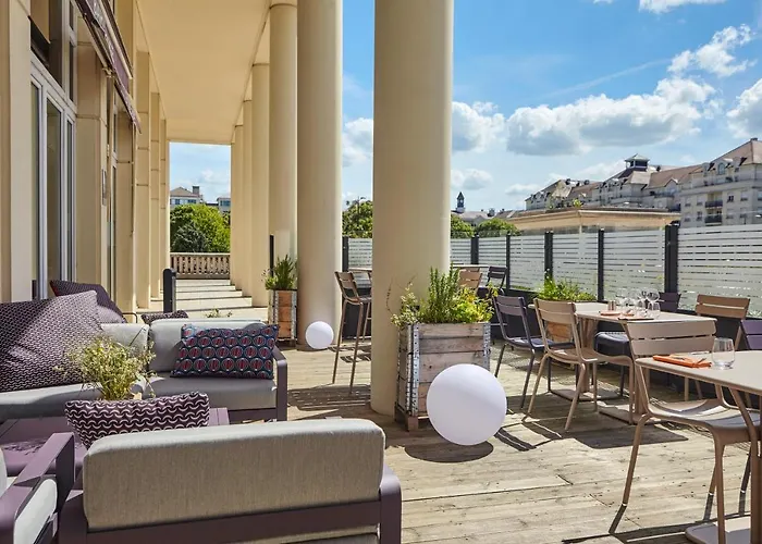 オテル　メルキュール　マルヌ　ラ　ヴァレ　ビュセ　サン　ジョルジュ 4*