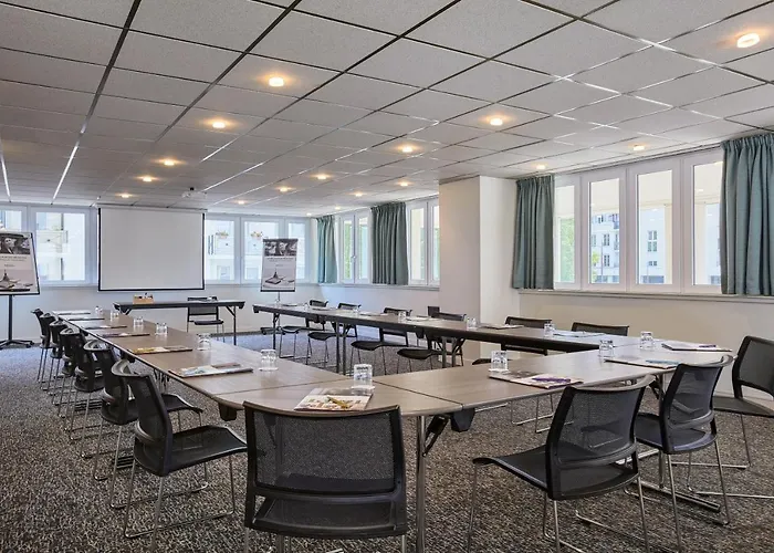 オテル　メルキュール　マルヌ　ラ　ヴァレ　ビュセ　サン　ジョルジュ