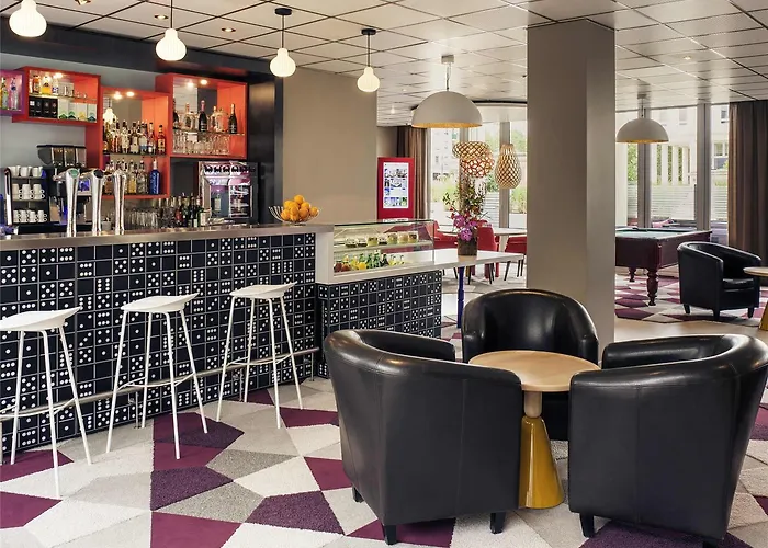 ホテル オテル　メルキュール　マルヌ　ラ　ヴァレ　ビュセ　サン　ジョルジュ 4*