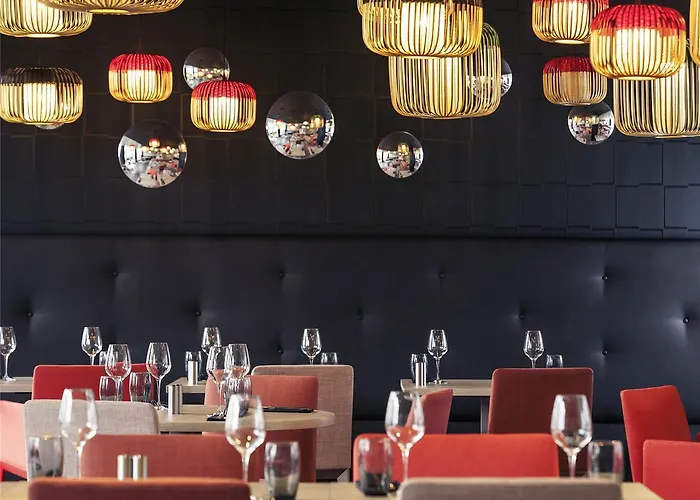 ホテル オテル　メルキュール　マルヌ　ラ　ヴァレ　ビュセ　サン　ジョルジュ 4*