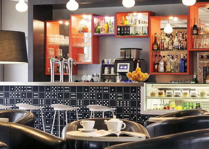 ホテル オテル　メルキュール　マルヌ　ラ　ヴァレ　ビュセ　サン　ジョルジュ ブシー・サン ・ジョルジュ