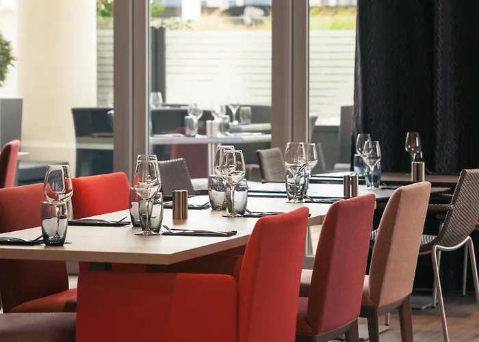 ホテル オテル　メルキュール　マルヌ　ラ　ヴァレ　ビュセ　サン　ジョルジュ 4*