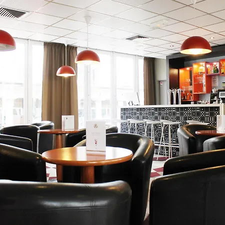 호텔 Mercure Marne-la-vallee St Georges 뷰씨 쎙 죠흐쥬