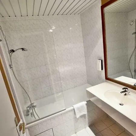 Mercure Marne-la-vallee St Georges Hotel 4*